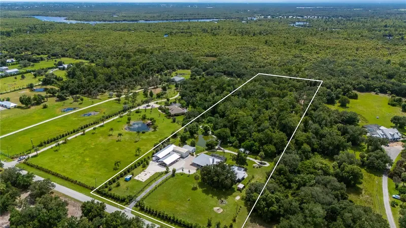 10789 Sw Cypress Bend Ave, FL