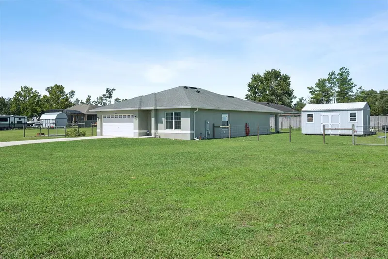 40351 W 1st Ave, FL
