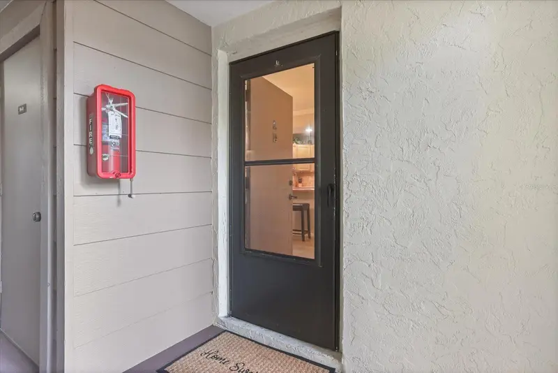 752 White Pine Tree Rd #102, FL