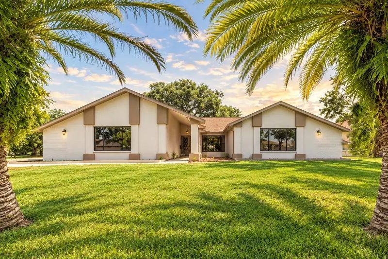 Glen Lakes listing
