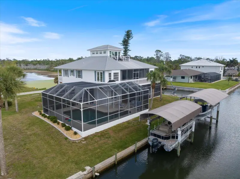 9181 Lake Dr, FL