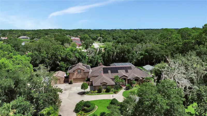 6241 Palomino Cir, FL