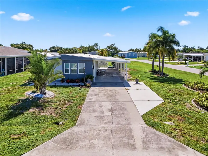6324 Sparrow Ln, FL