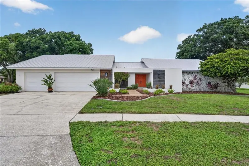 2862 Shady Oak Ct, FL