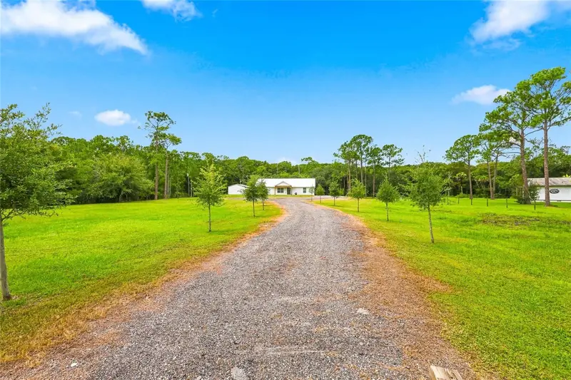 1315 Ne 342nd Trl, FL