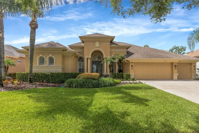 23302 Gracewood Cir, FL