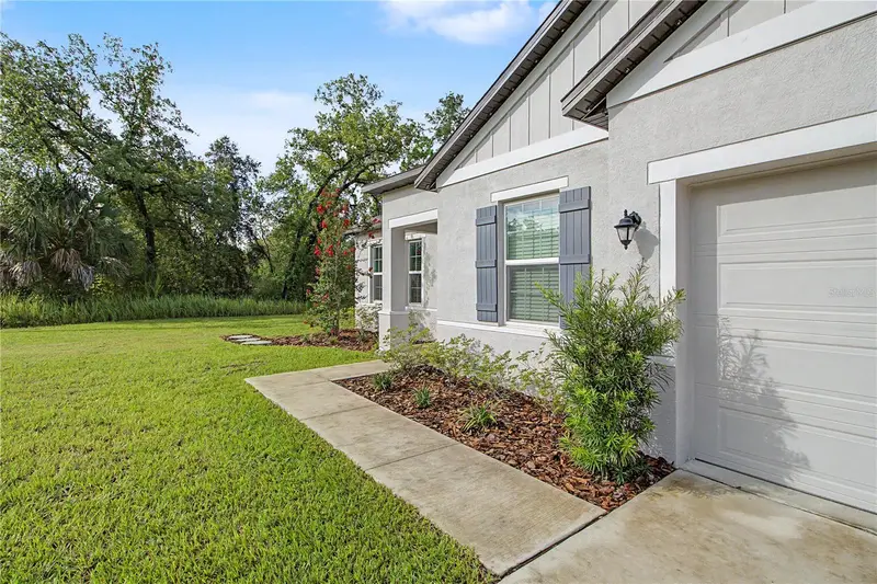 14557 Cedarwood Ave, FL