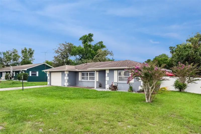 999 Dawson Dr, FL