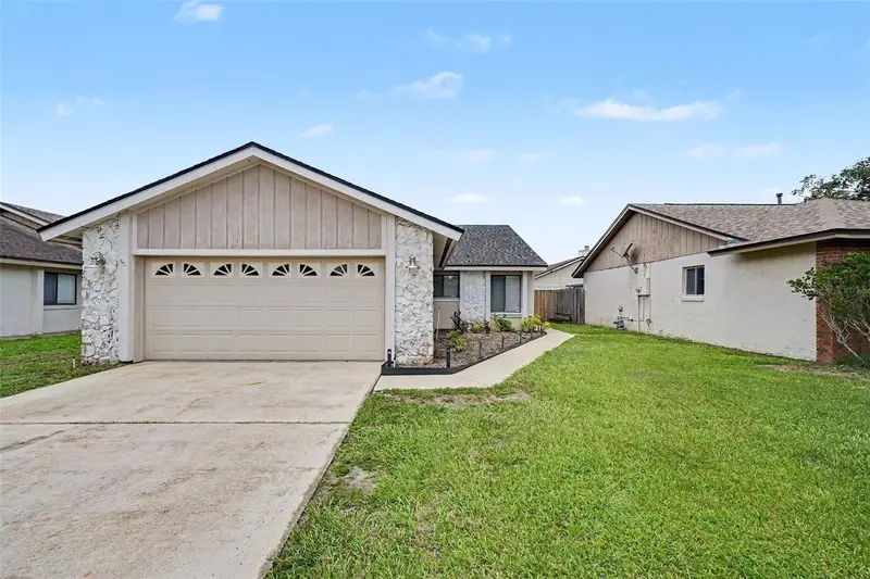 144 Spoonhour Dr, FL