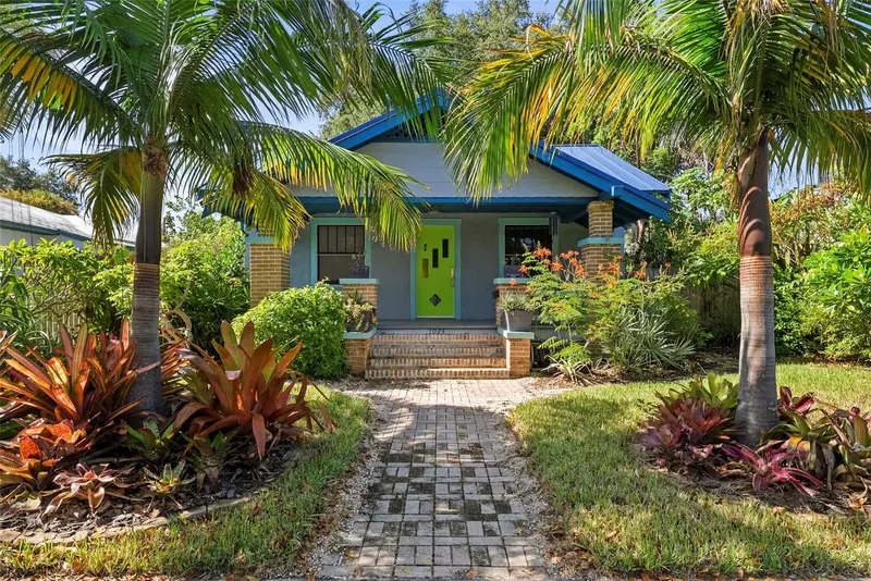 1024 23rd Ave N, FL