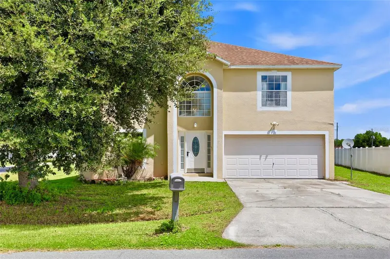 275 Chadworth Dr, FL