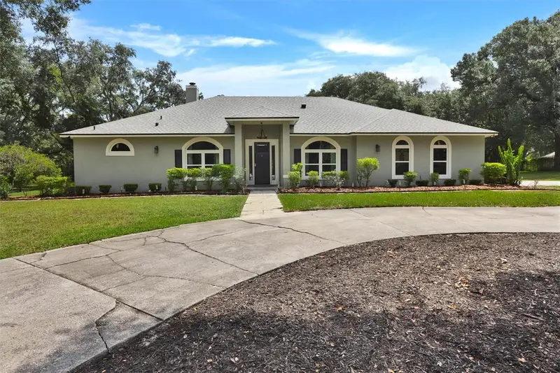 17 Dingo Pl, FL