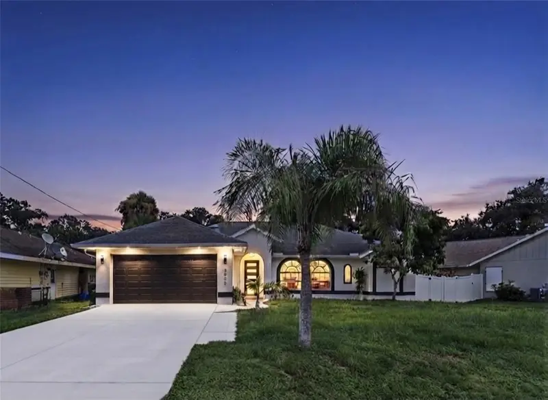 4850 S Salford Blvd, FL