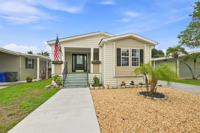 8329 Fantasia Park Way, FL