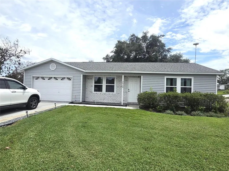 7098 Alamanda Blvd W, FL