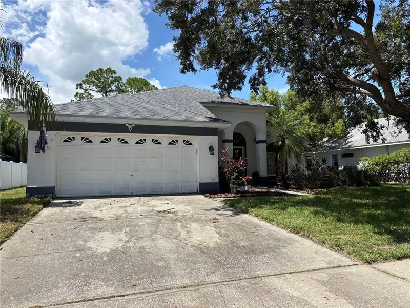 348 Fountainview Cir, FL