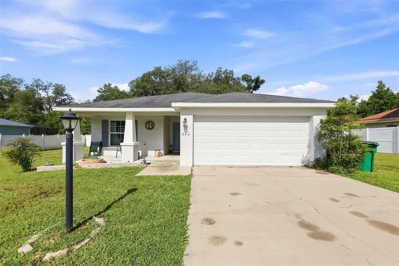 322 Woods Landing Dr, FL