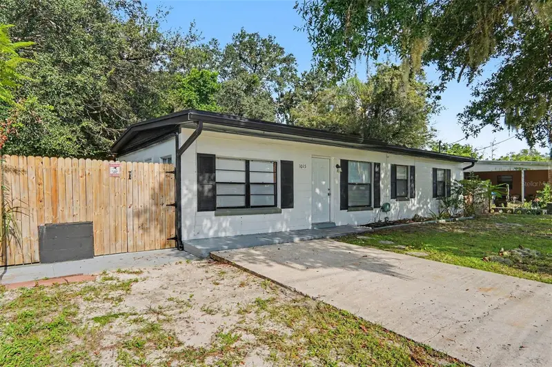 1015 Emeralda Rd, FL
