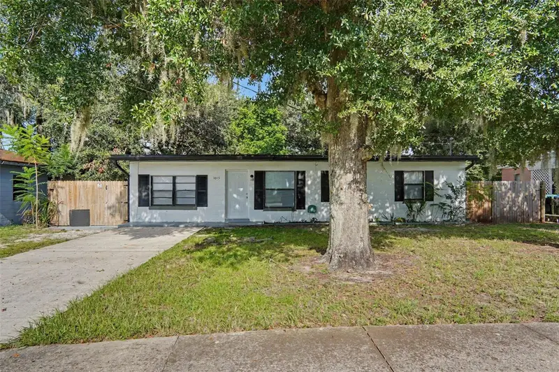 1015 Emeralda Rd, FL