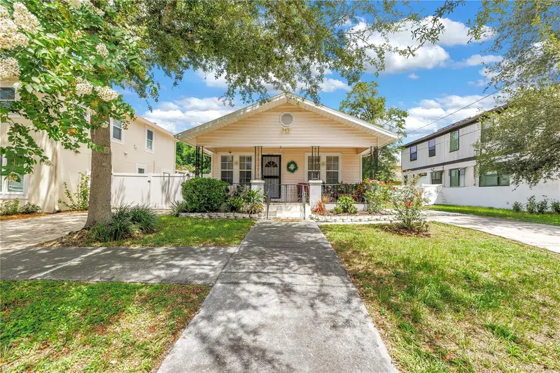 2711 W Fig St, FL