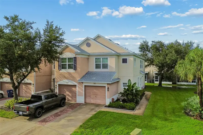 26615 Chimney Spire Ln, FL