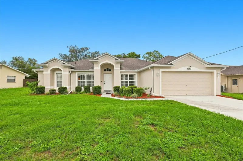 2032 De Carlo Ave, FL