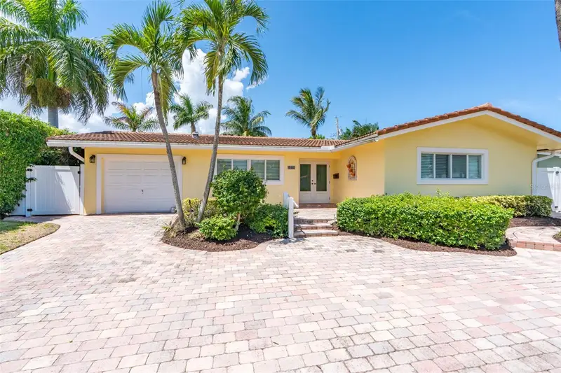 1271 Sw 9th St, FL