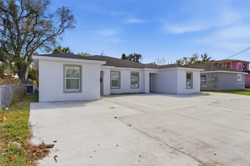 302 Avenue P Nw, FL