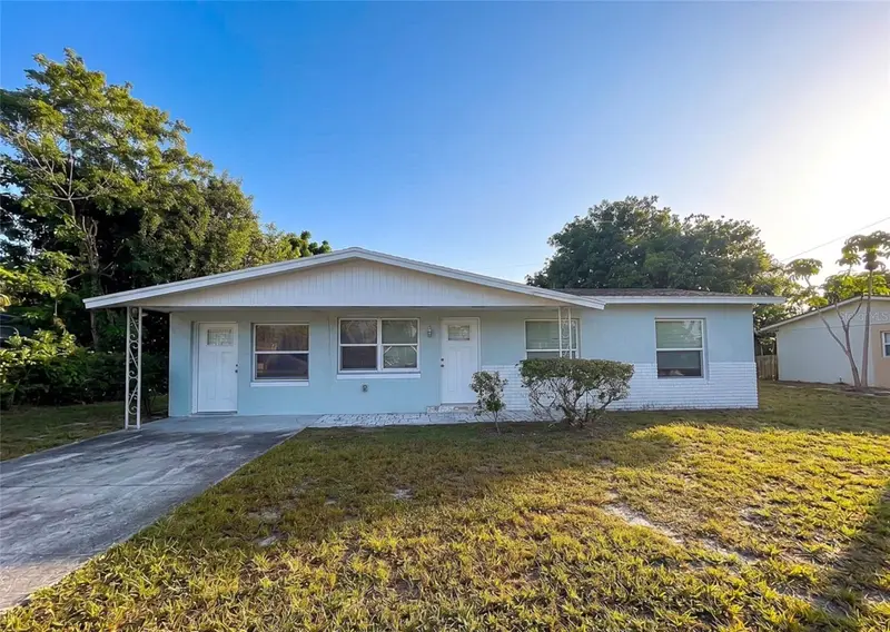 1636 Se Arapaho Ave, FL