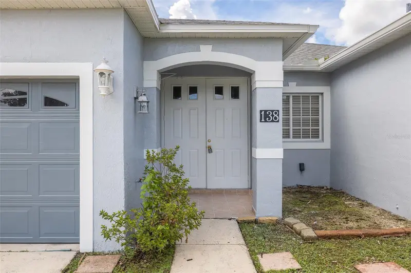 138 Hollyhock Ct, FL