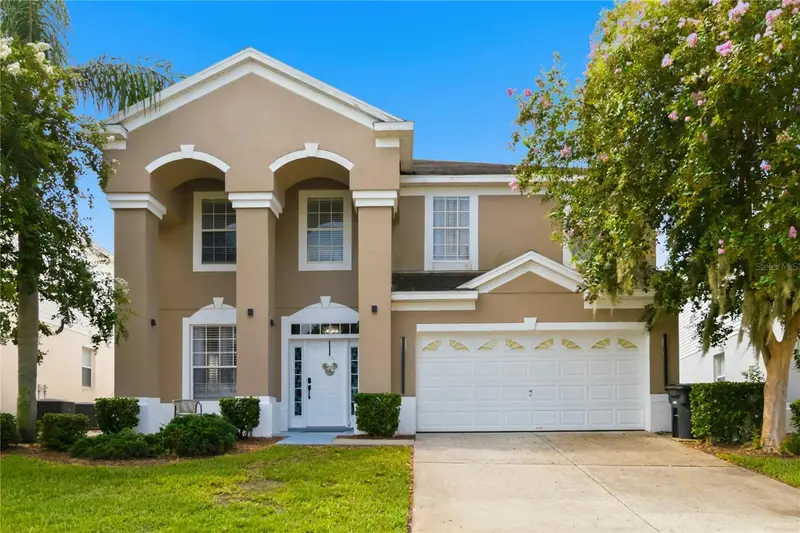 8006 King Palm Cir, FL