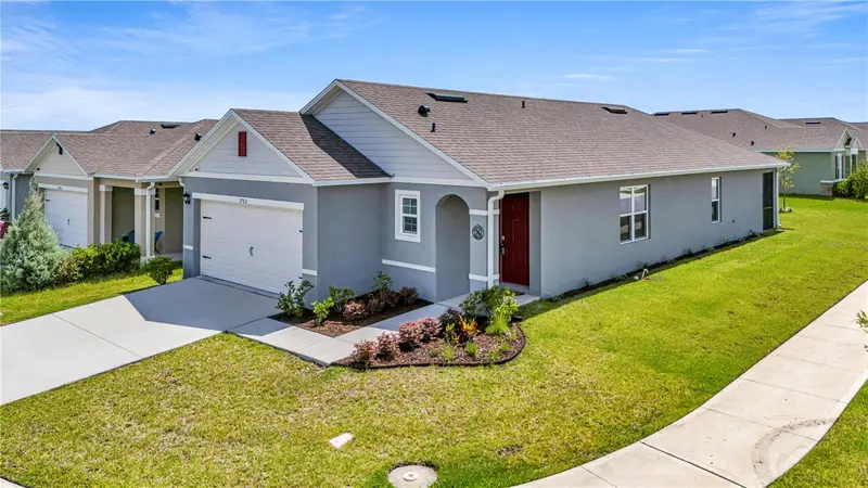 1702 Walnut Creek Dr, FL