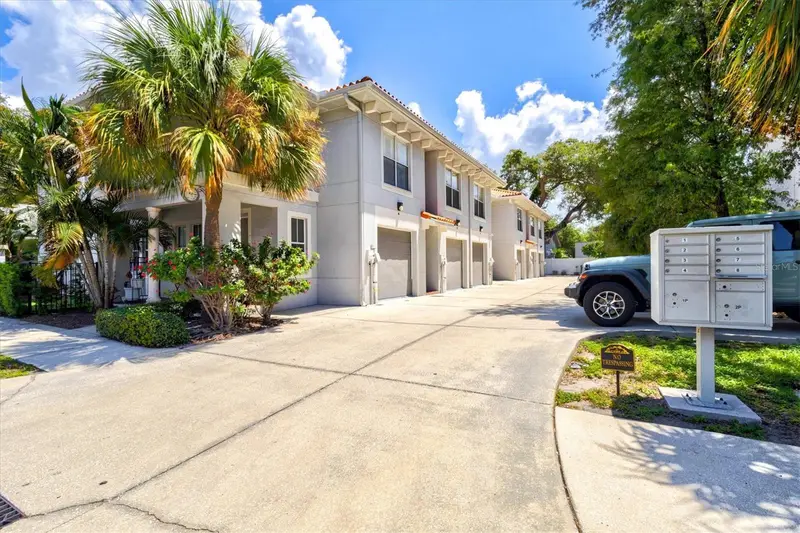 212 S Dakota Ave #E, FL