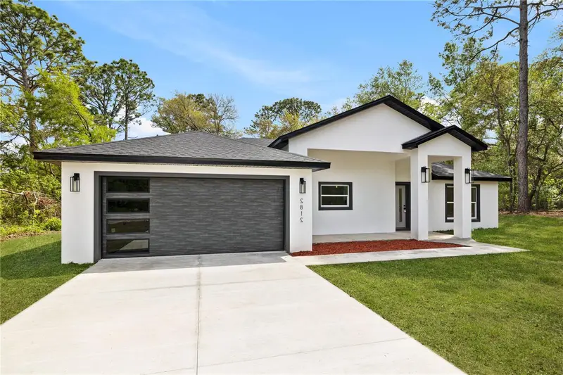 8157 N Voyager Dr, FL
