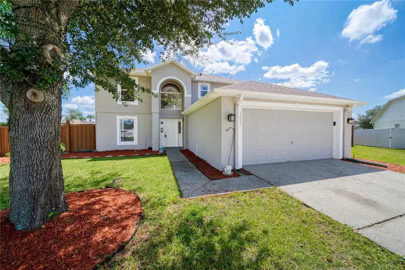 Andover Lakes listing