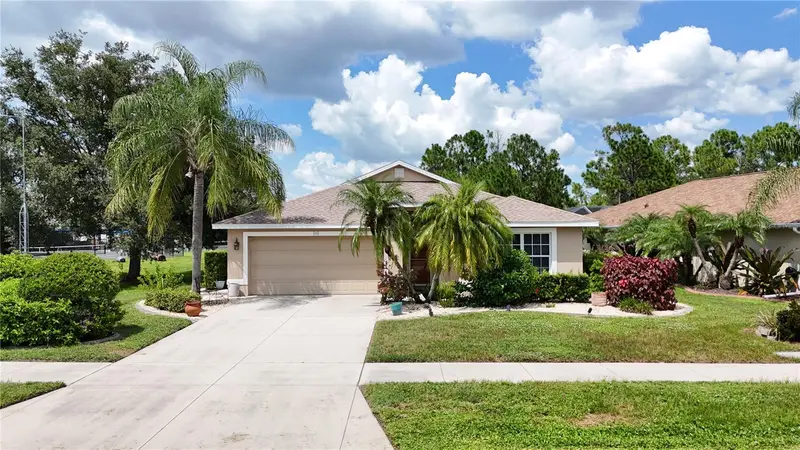 1520 Scarlett Ave, FL