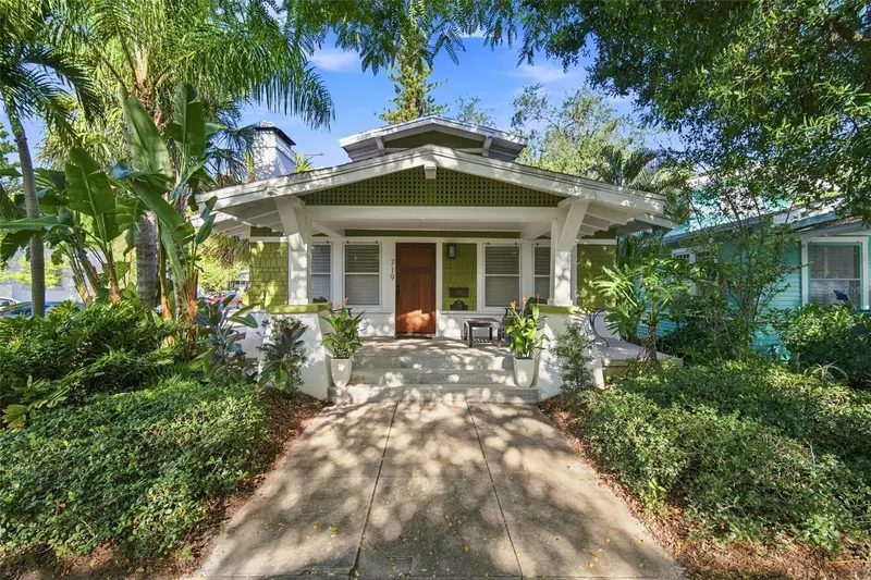 719 S Bungalow Ter, FL