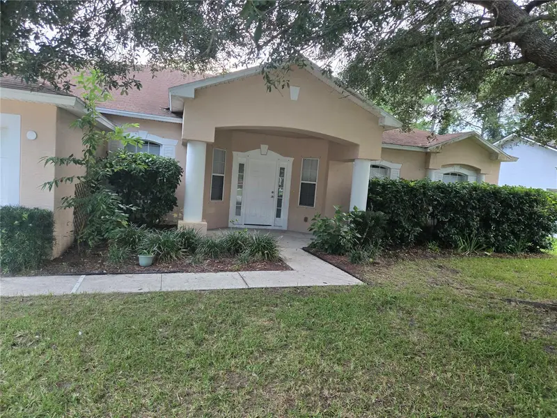 184 Parkview Dr, FL