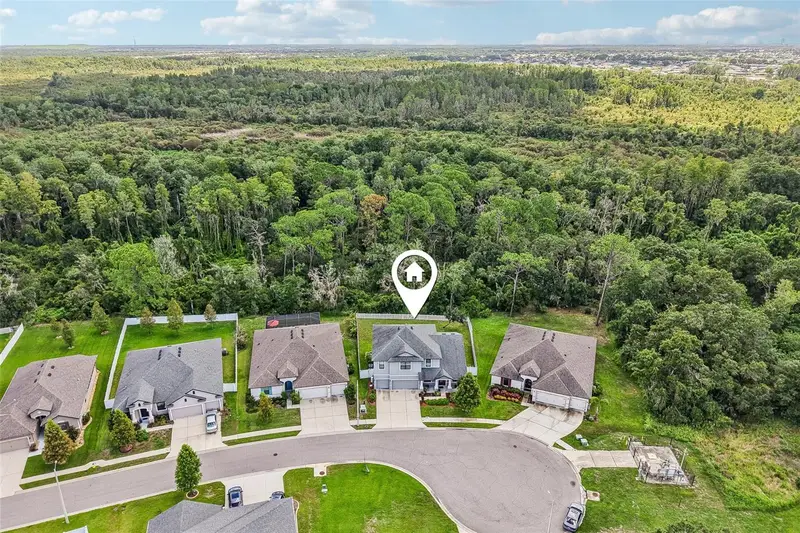 1605 Anastacia Ln, FL