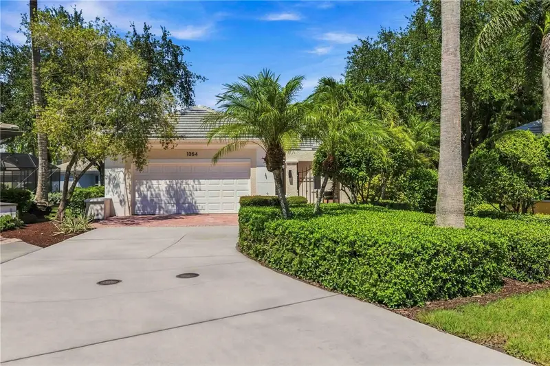 1354 Tearose Pl, FL
