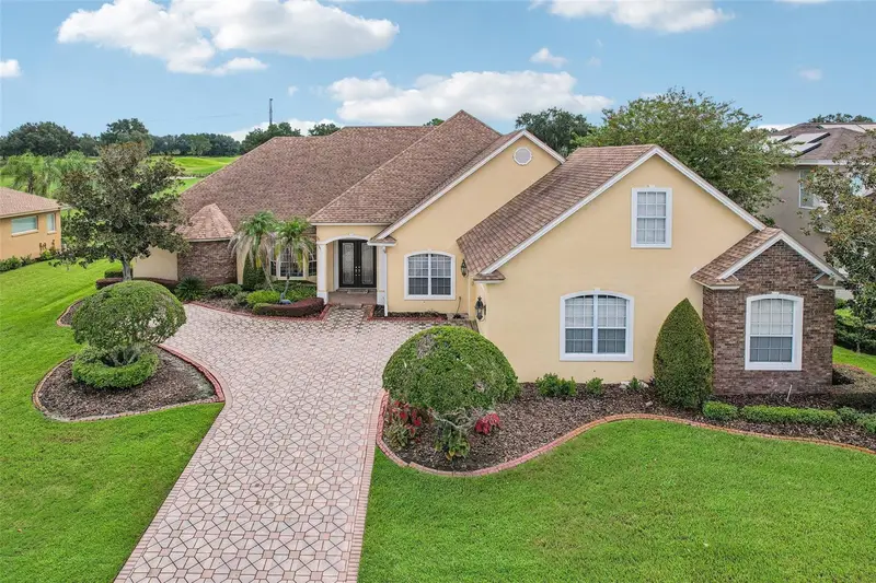 7360 Reflections Lake Dr, FL