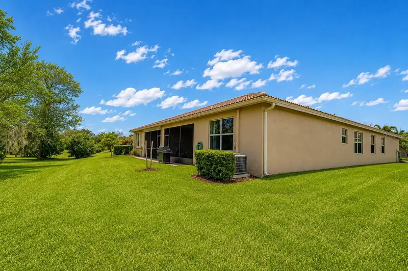16158 Amethyst Key Dr, FL
