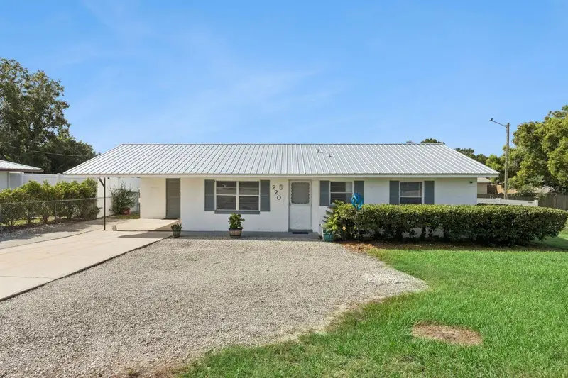 220 Aldo Dr, FL