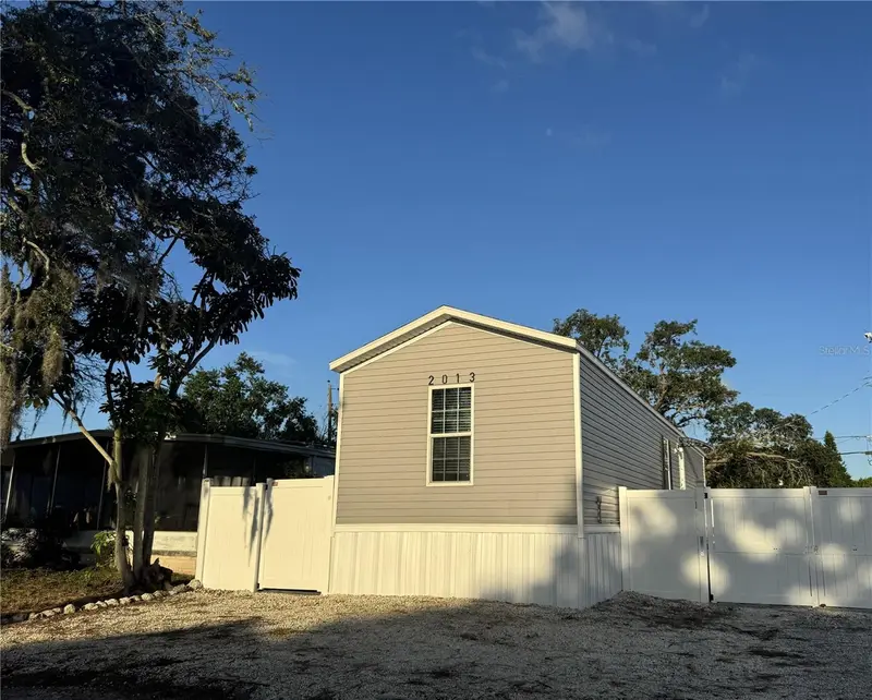 2013 Kepner Dr, FL