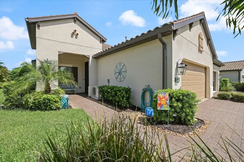26931 Pavin Dr, FL