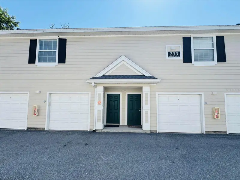 233 Southern Pecan Cir #101, FL