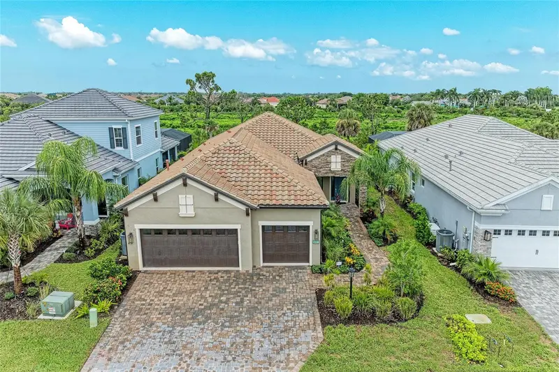 10913 Trevino St, FL
