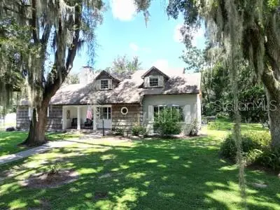 35833 Lakeshore Dr, FL