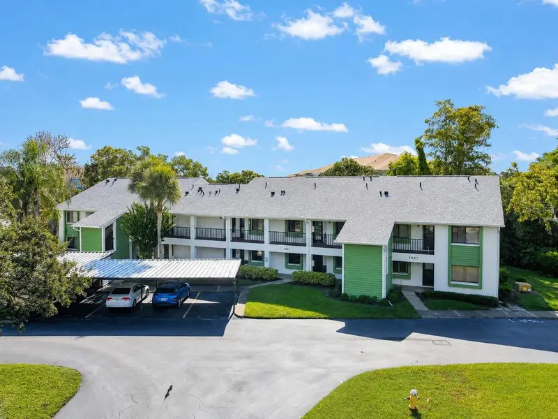 2531 Royal Pines Cir #23e, FL