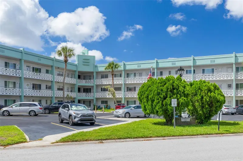 2455 Finlandia Ln #63, FL